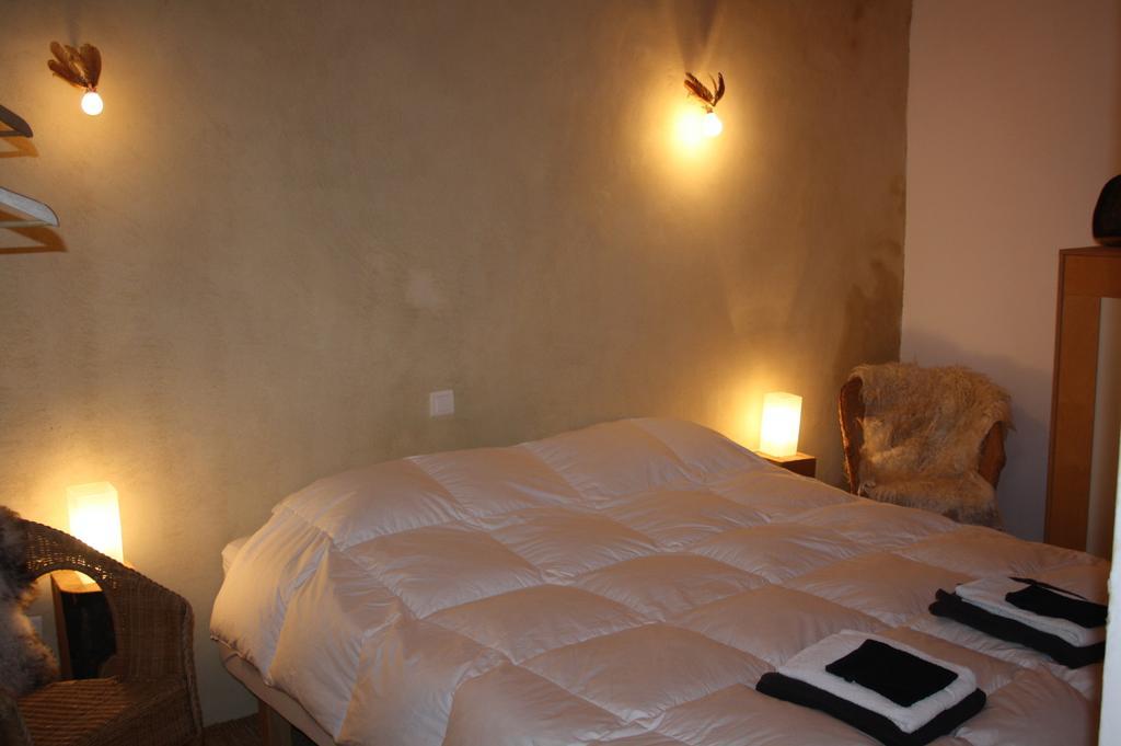 Mas La Donzelenche Hotel Vialas Habitación foto